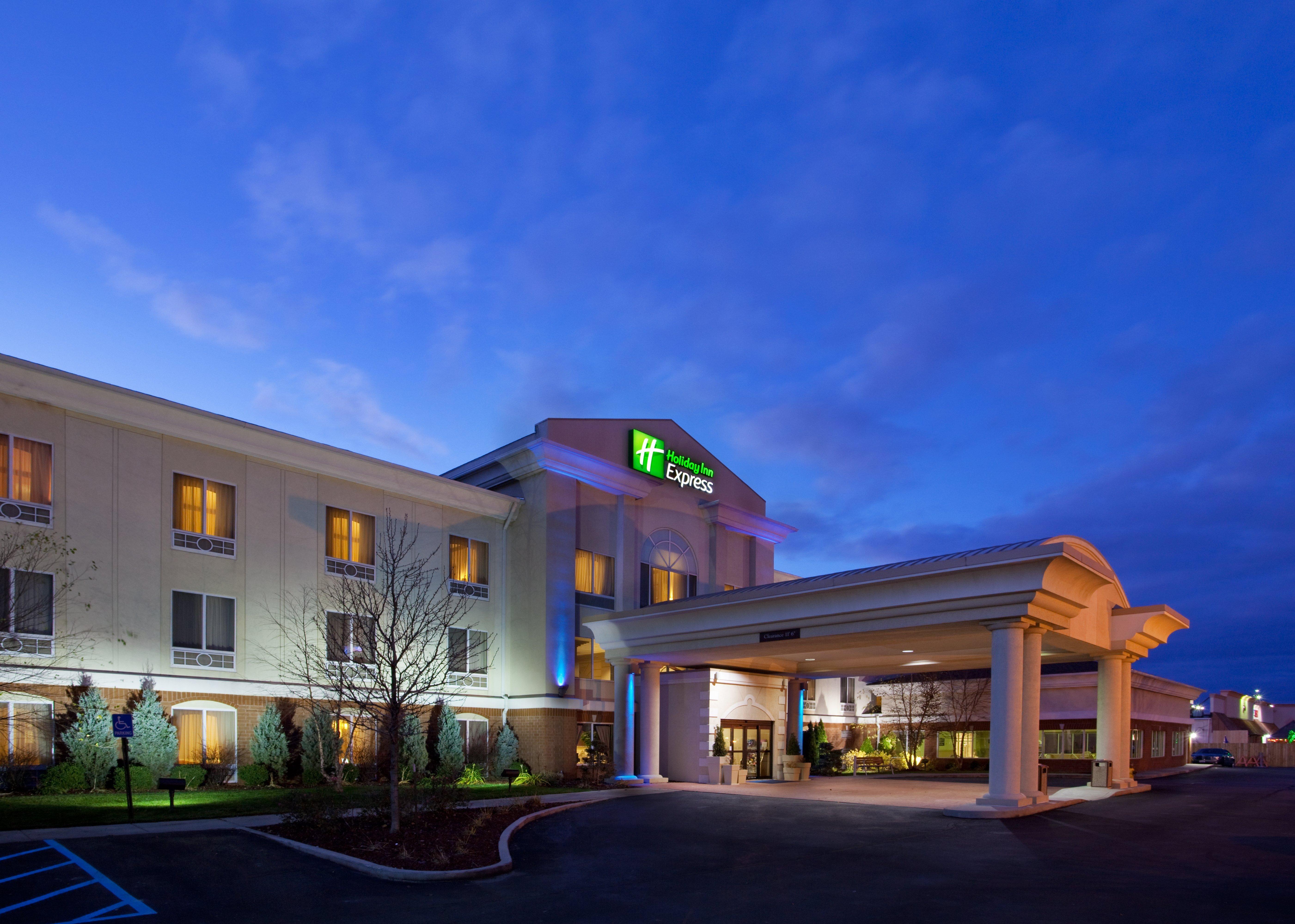 Holiday Inn Express Toledo-Oregon By Ihg Exterior foto